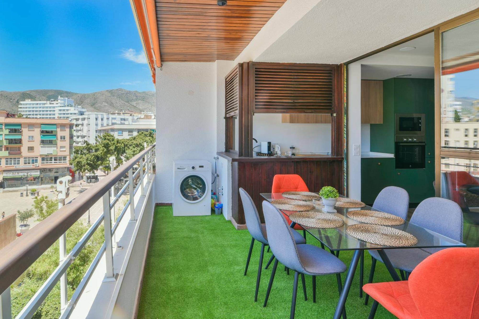 Nogalera Party&Beach Select Torremolinos Exterior photo