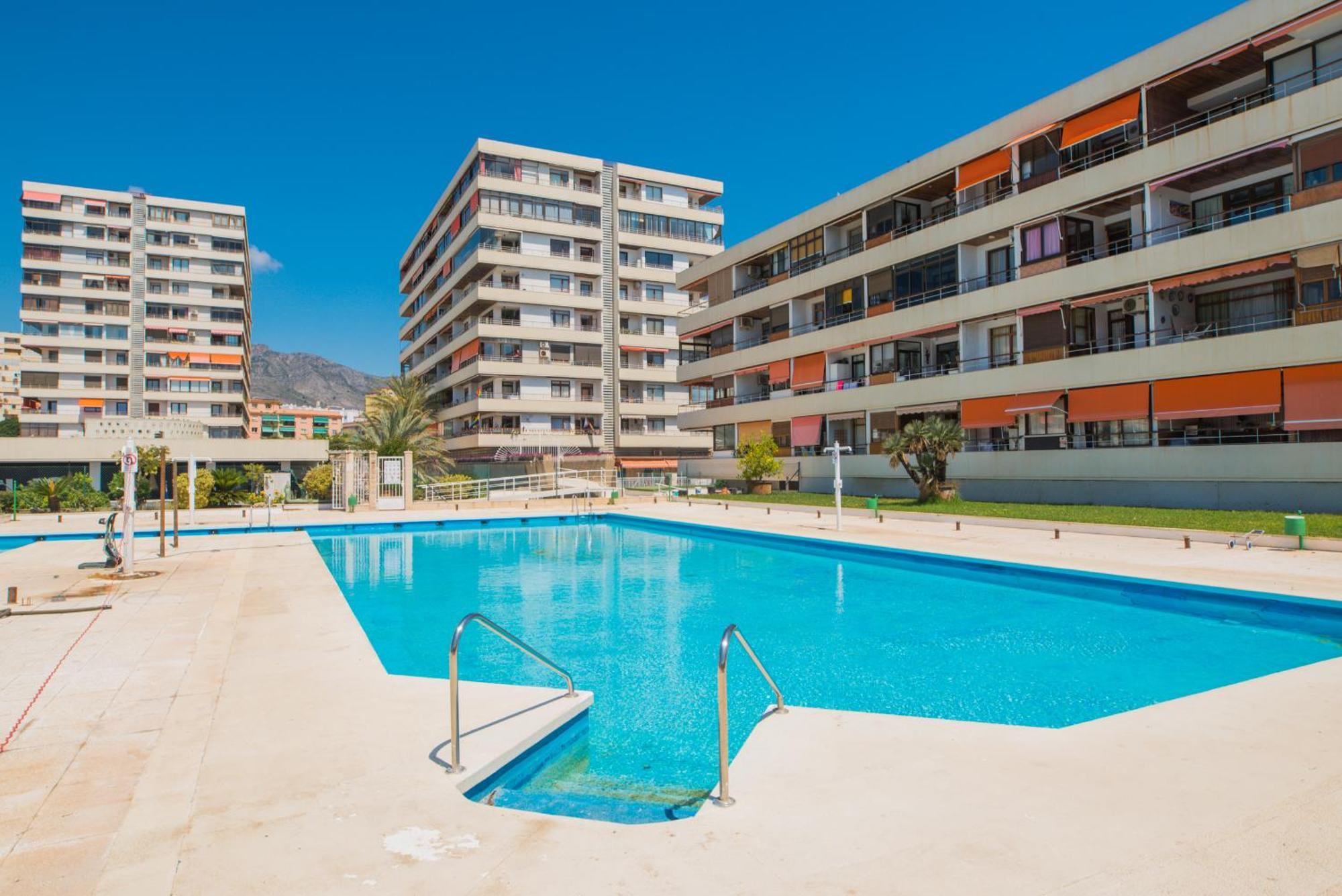 Nogalera Party&Beach Select Torremolinos Exterior photo