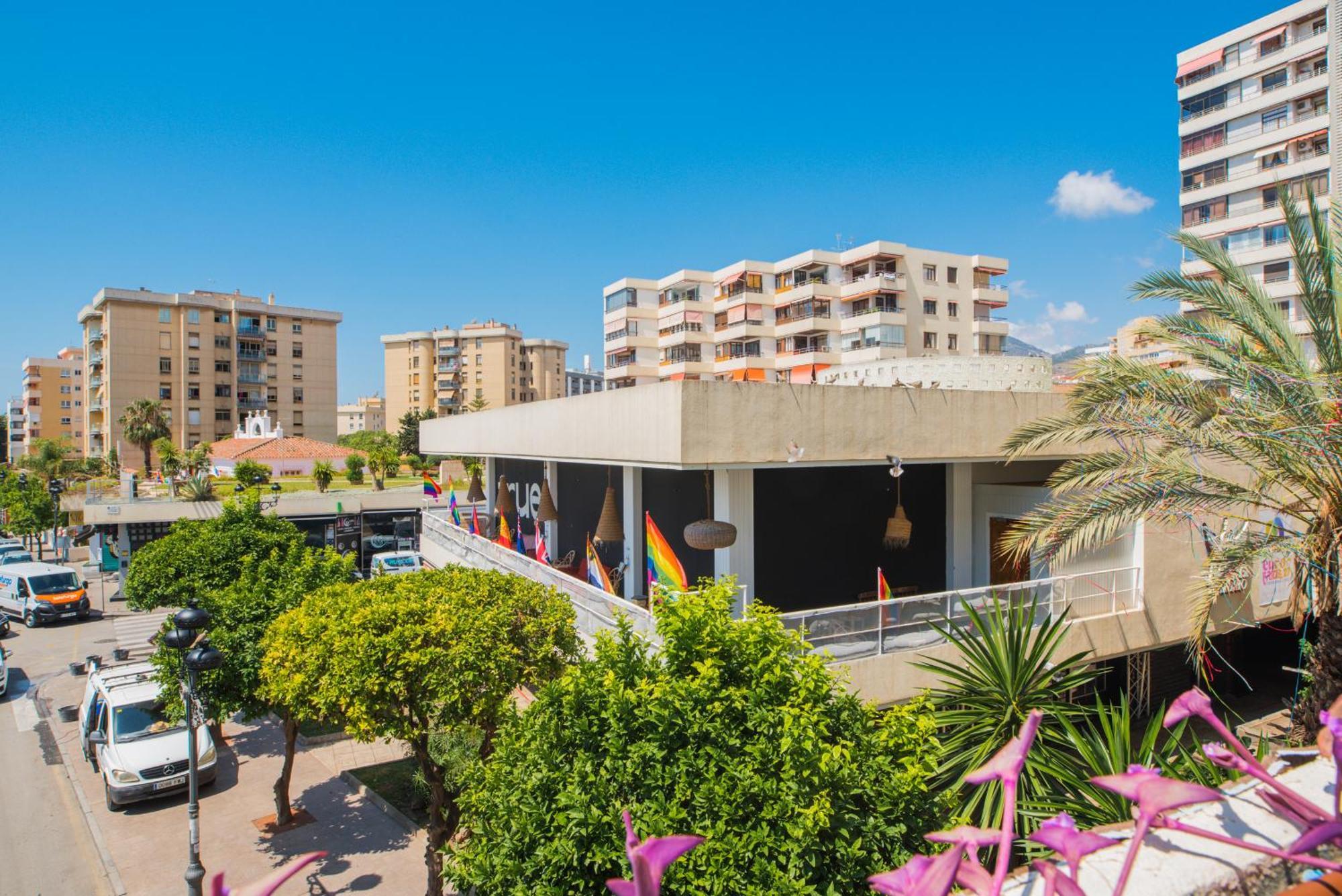 Nogalera Party&Beach Select Torremolinos Exterior photo