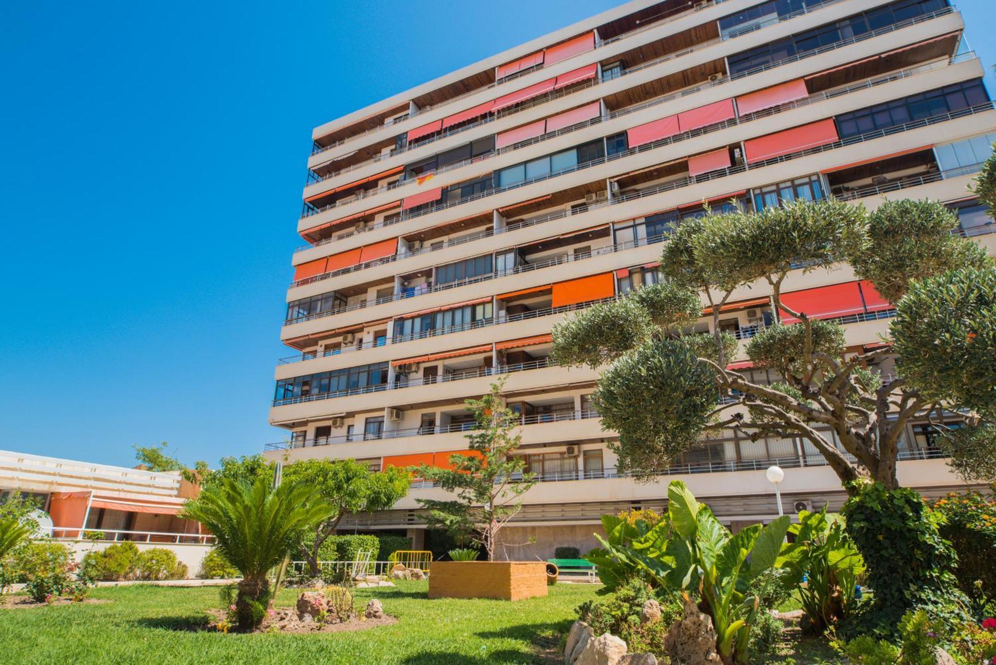 Nogalera Party&Beach Select Torremolinos Exterior photo